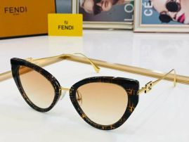 Picture of Fendi Sunglasses _SKUfw50792524fw